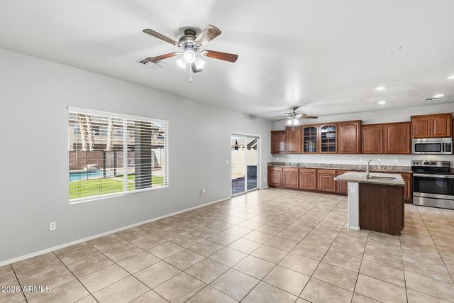 7716 S 70TH Lane, Laveen, AZ 85339