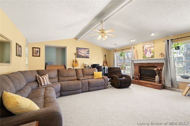 1711 Nole Drive, Jeffersonville, IN 47130