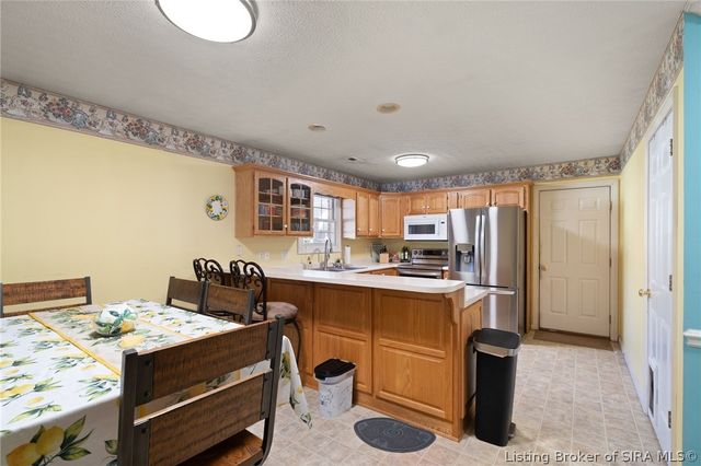 1711 Nole Drive, Jeffersonville, IN 47130