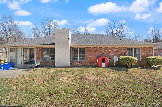 1711 Nole Drive, Jeffersonville, IN 47130