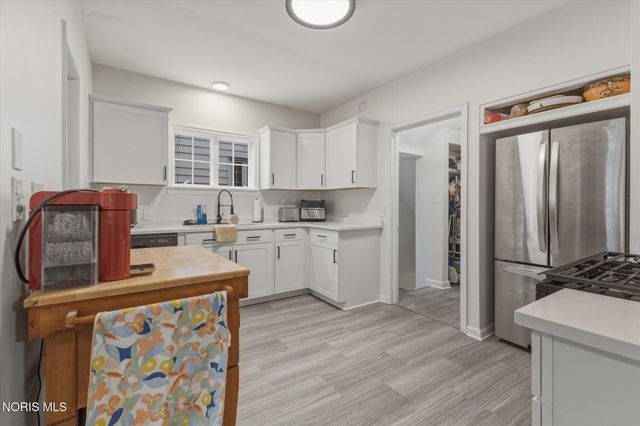 2850 Kenwood Boulevard, Toledo, OH 43606