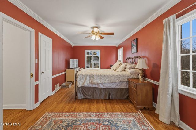 2850 Kenwood Boulevard, Toledo, OH 43606