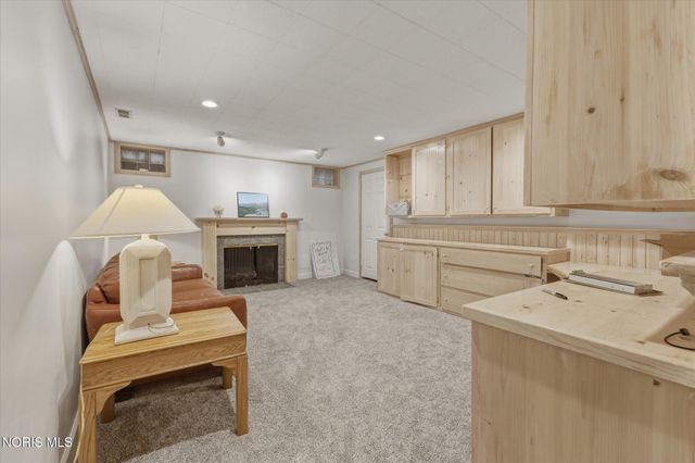 2850 Kenwood Boulevard, Toledo, OH 43606