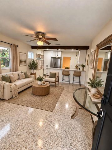 5350 6TH AVENUE N, St Petersburg, FL 33710