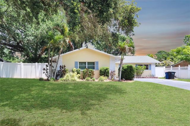 1761 OWEN DRIVE, Clearwater, FL 33759