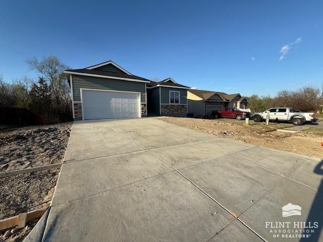2406 Sawmill, Junction City, KS 66441