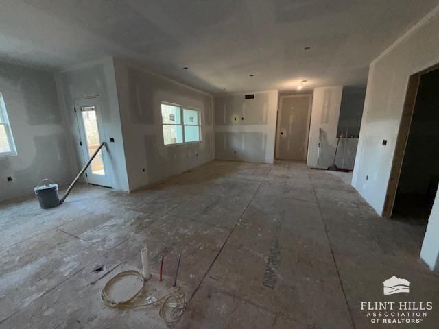 2406 Sawmill, Junction City, KS 66441