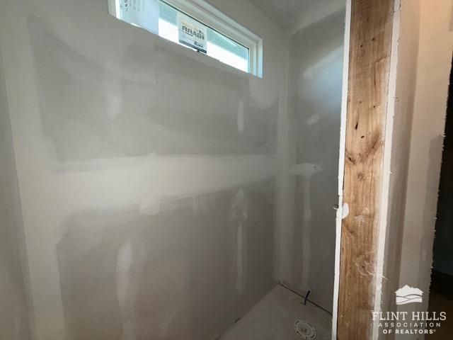 2406 Sawmill, Junction City, KS 66441