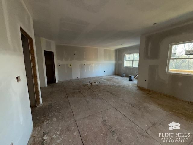 2406 Sawmill, Junction City, KS 66441