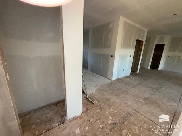 2406 Sawmill, Junction City, KS 66441