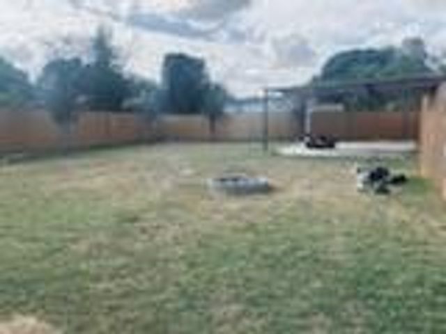 4901 Lambs LN, Austin, TX 78744