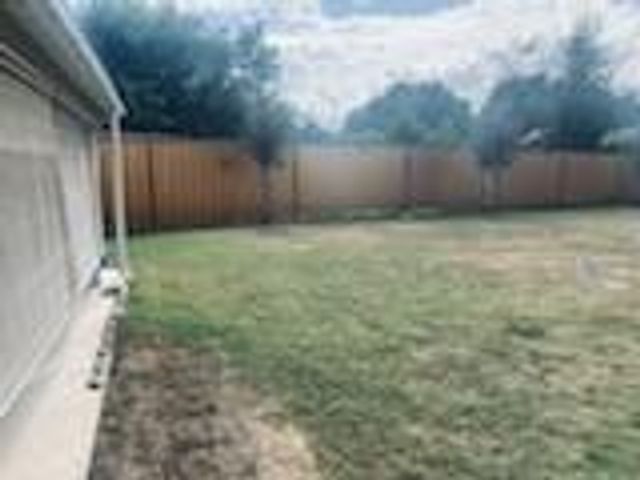4901 Lambs LN, Austin, TX 78744
