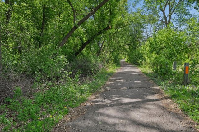 2203 Maryland Avenue E, Saint Paul, MN 55119