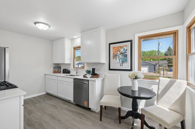 2203 Maryland Avenue E, Saint Paul, MN 55119