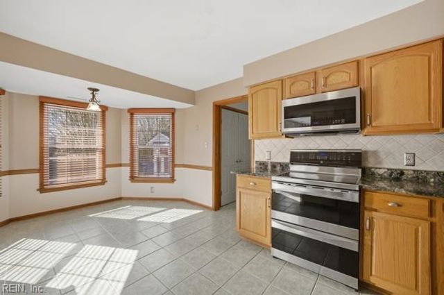 2484 Piney Bark DR, Virginia Beach, VA 23456