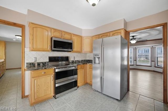 2484 Piney Bark DR, Virginia Beach, VA 23456