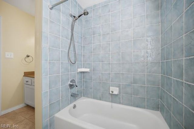 2484 Piney Bark DR, Virginia Beach, VA 23456