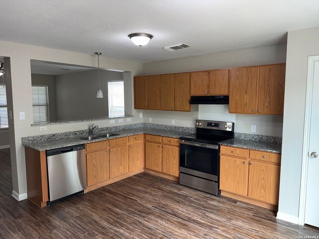 3962 Tarrant, New Braunfels, TX 78132