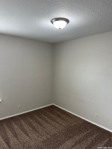 3962 Tarrant, New Braunfels, TX 78132
