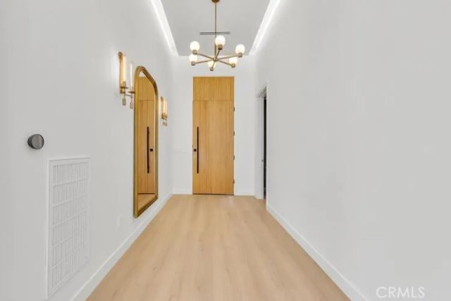 8825 Sophia Avenue, North Hills, CA 91343