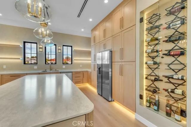 8825 Sophia Avenue, North Hills, CA 91343