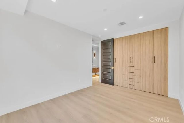 8825 Sophia Avenue, North Hills, CA 91343