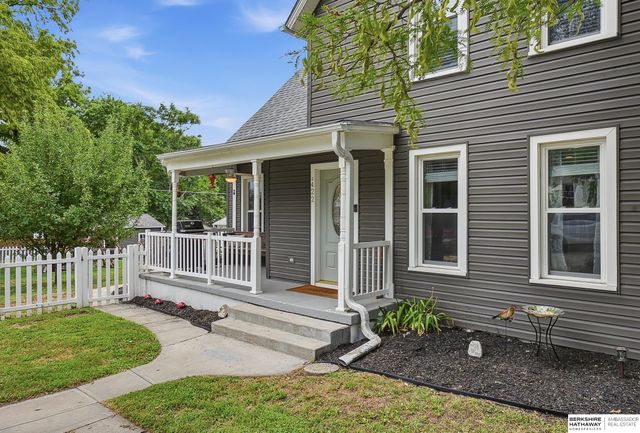 422 N 9th Street, Plattsmouth, NE 68048