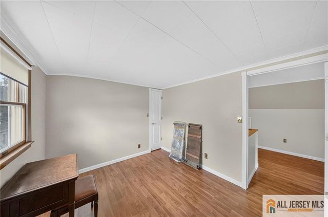 18 Woodland Road, Spotswood, NJ 08884