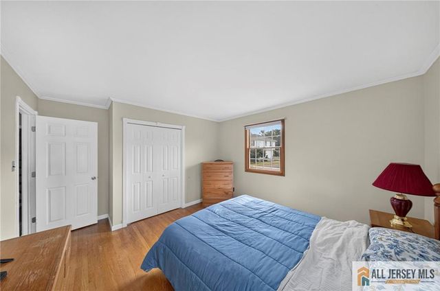 18 Woodland Road, Spotswood, NJ 08884