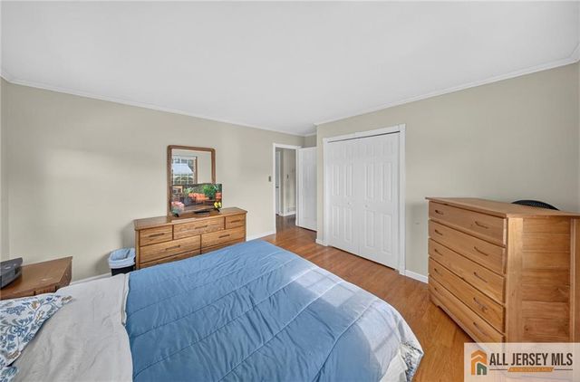 18 Woodland Road, Spotswood, NJ 08884