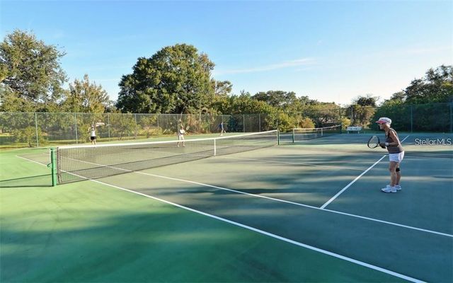 183 PINENEEDLE DRIVE, Bradenton, FL 34210