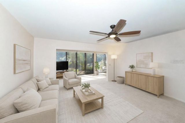 183 PINENEEDLE DRIVE, Bradenton, FL 34210