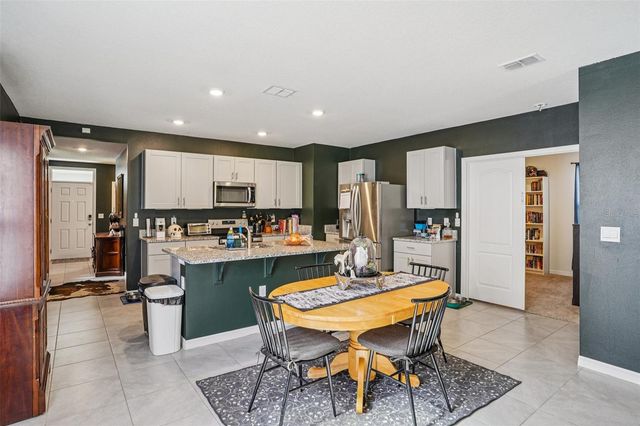 470 LIU LANE, Deland, FL 32724