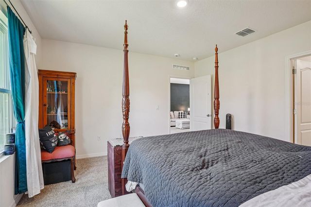 470 LIU LANE, Deland, FL 32724