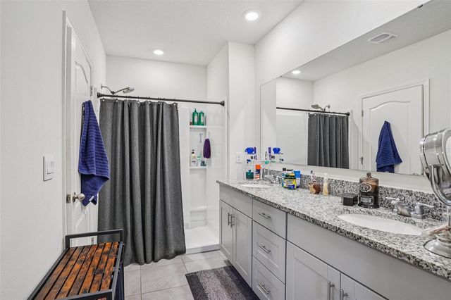 470 LIU LANE, Deland, FL 32724