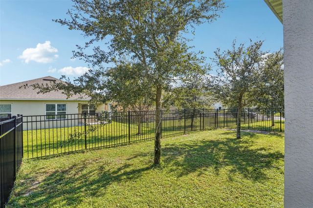 470 LIU LANE, Deland, FL 32724