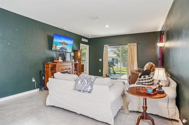 470 LIU LANE, Deland, FL 32724