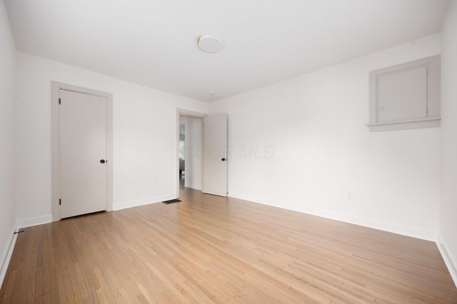 162 S Southampton Avenue, Columbus, OH 43204