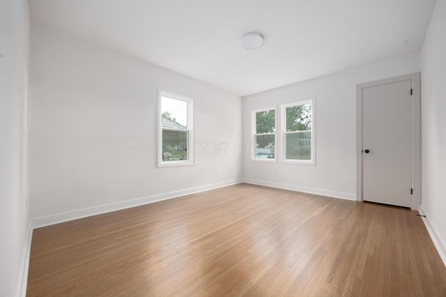 162 S Southampton Avenue, Columbus, OH 43204