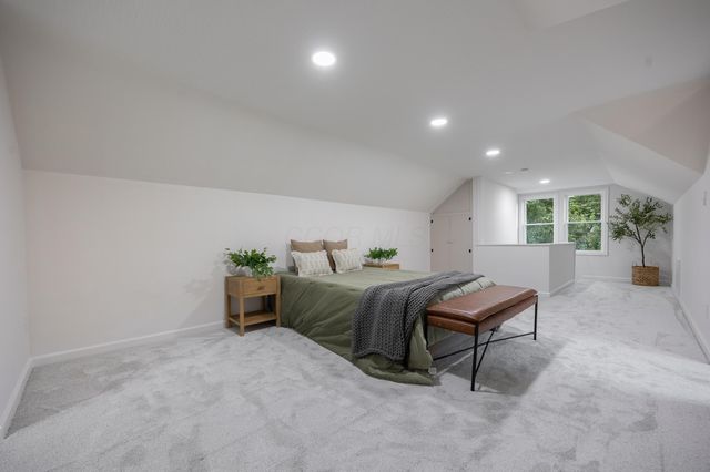 162 S Southampton Avenue, Columbus, OH 43204