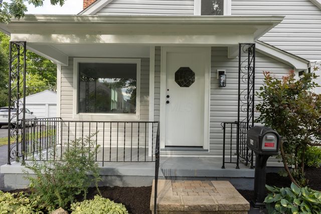 162 S Southampton Avenue, Columbus, OH 43204