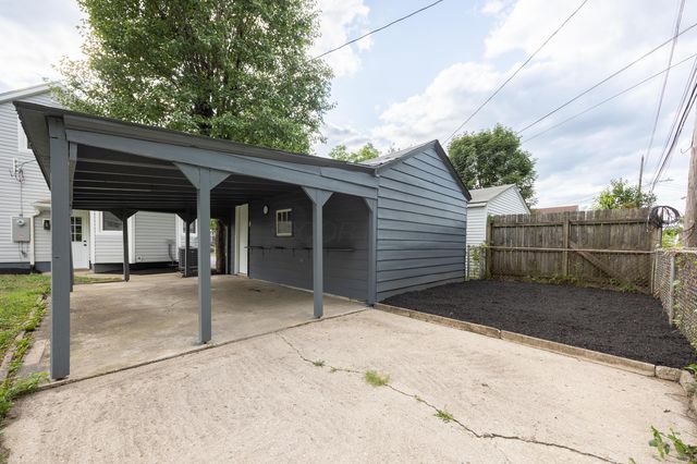 162 S Southampton Avenue, Columbus, OH 43204