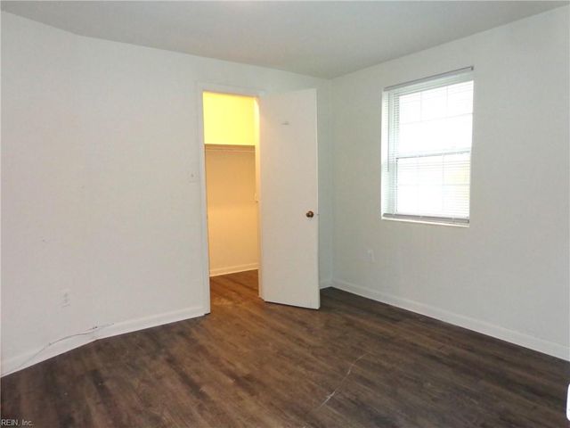2016 E Ocean View Ave Apt 3, Norfolk, VA 23503