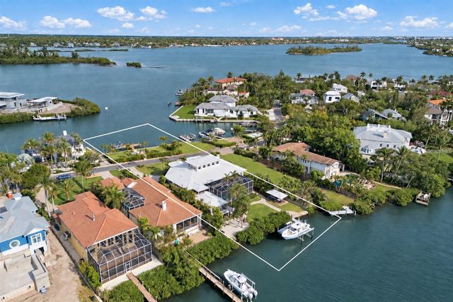 4034 ROBERTS POINT ROAD, Sarasota, FL 34242