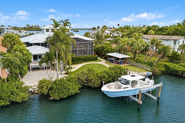4034 ROBERTS POINT ROAD, Sarasota, FL 34242