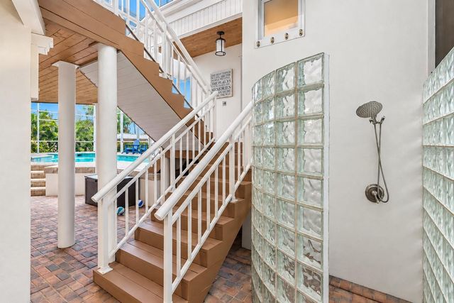 4034 ROBERTS POINT ROAD, Sarasota, FL 34242