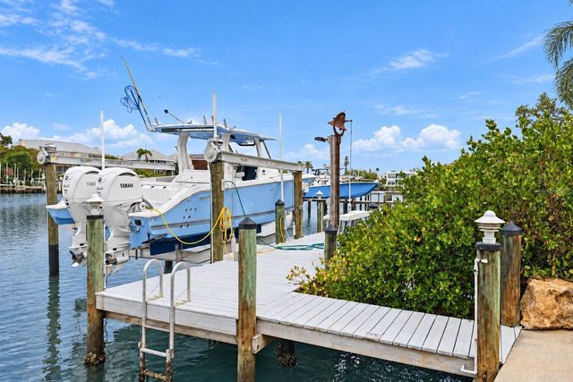 4034 ROBERTS POINT ROAD, Sarasota, FL 34242