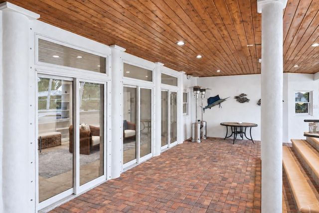 4034 ROBERTS POINT ROAD, Sarasota, FL 34242