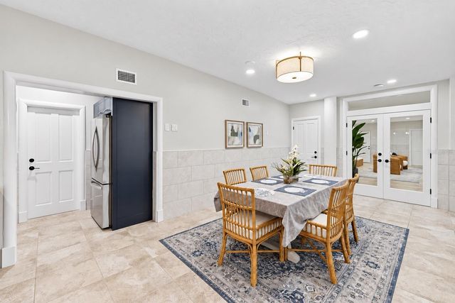 4034 ROBERTS POINT ROAD, Sarasota, FL 34242