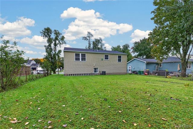 67 Forestal Drive, Hamburg, NY 14075
